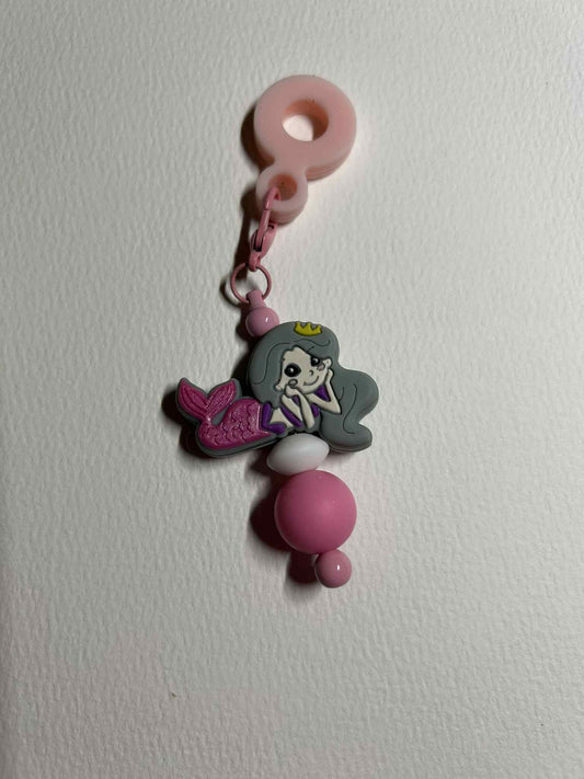Straw Charm